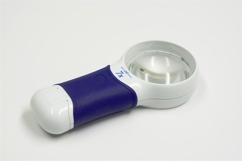 Coil 8277 ATmax LED Illuminated Hand Magnifier, 7.0X/24.0D, Aspheric Lens